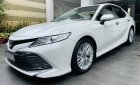 Toyota Camry 2019 - Bán Toyota Camry năm sản xuất 2019, màu trắng, nhập khẩu