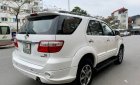 Toyota Fortuner 2011 - Cần bán Toyota Fortuner sản xuất 2011, màu trắng, xe nhập còn mới