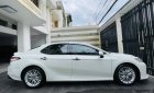 Toyota Camry 2019 - Bán Toyota Camry năm sản xuất 2019, màu trắng, nhập khẩu