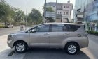 Toyota Innova 2018 - Bán Toyota Innova 2.0E sản xuất 2018, màu xám