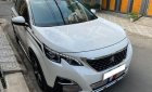 Peugeot 3008 2018 - Bán xe Peugeot 3008 Active, đời 2018, màu trắng, giá 829 triệu