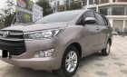 Toyota Innova 2019 - Cần bán lại xe Toyota Innova 2.0E sản xuất 2019, màu nâu số sàn