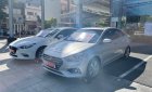 Bán Hyundai Accent sản xuất năm 2018, màu bạc số tự động, 470tr
