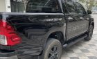 Toyota Hilux 2021 - Cần bán xe Toyota Hilux 2.5E MT 2021, màu đen, giá 735tr