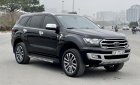 Ford Everest 2019 - Cần bán lại xe Ford Everest 4x2AT Titanium năm sản xuất 2019, màu đen