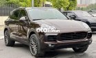 Porsche Cayenne 2017 - Cần bán gấp Porsche Cayenne S sản xuất 2017, màu nâu còn mới