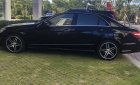 Mercedes-Benz E300 2011 - Màu đen giá hữu nghị