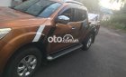 Nissan Navara 2017 - Xe màu cam