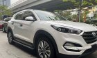 Hyundai Tucson 2019 - Màu trắng giá cạnh tranh