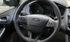 Ford Focus 2018 - Xe màu trắng, giá tốt