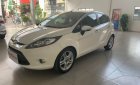 Ford Fiesta 2013 - Màu trắng, nhập khẩu số tự động