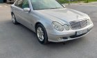 Mercedes-Benz E240 2004 - Màu bạc giá cạnh tranh