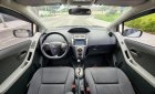 Toyota Yaris 2012 - Màu trắng, xe nhập số tự động, giá cực tốt