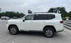 Toyota Land Cruiser LC300 2022 - Toyota Landcruser LC300 màu trắng model 2023 mới có xe ngay không phải ký chờ