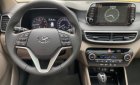 Hyundai Tucson 2021 - Màu đỏ, giá chỉ 883 triệu