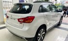 Mitsubishi Outlander 2015 - Màu trắng