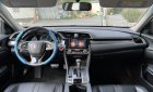 Honda Civic 2018 - Cần bán xe gia đình giá chỉ 705tr