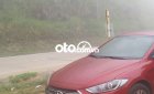 Hyundai Elantra 2018 - Màu đỏ, xe gia đình