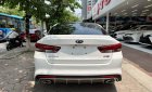 Kia Optima 2016 - Màu trắng