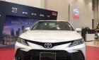 Toyota Camry 2021 - Xe mới, duy nhất 1 xe, giá chỉ 1.010tr, hỗ trợ trả góp, tặng bảo hiểm thân vỏ, gói phụ kiện chính hãng