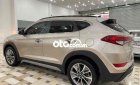 Hyundai Tucson 2018 - Xe màu vàng cát