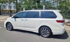 Toyota Sienna 2018 - Còn như mới, full option