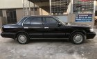 Toyota Crown 1993 - Cần bán xe màu đen, giá 140tr