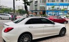 Mercedes-Benz C300 2017 - Cần bán gấp, xem xe và lái thử tại Hà Nội + tặng gói chăm xe otocare 1 năm