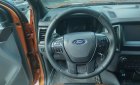 Ford Ranger 2017 - Xe màu nâu, dòng xe bán tải gầm cao