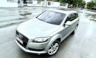 Audi Q7 2008 - Máy 3.6 nhập Đức, màu xám xanh đẹp loại Slier full, xe vào rất nhiều đồ chơi trùm mền ít đi