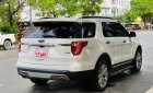 Ford Explorer 2016 - Xe màu trắng, xe nhập