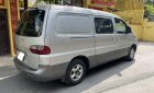 Hyundai Starex 2004 - Xe máy dầu 6 chỗ 800kg