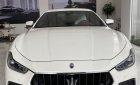 Maserati Ghibli 2020 - Nhập khẩu chính hãng 1 chiếc duy nhất tại showroom, màu trắng ngọc trai, nội thất đỏ cực đẹp