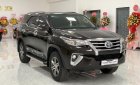 Toyota Fortuner 2017 - Cần bán lại xe siêu đẹp. Số sàn, máy dầu, 1 chủ từ đầu, hỗ trợ bank 60-70%, liên hệ giá tốt