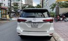 Toyota Fortuner 2019 - Máy dầu, số tự động, màu trắng, odo chuẩn 88.000km. Xe gia đình một chủ mua mới, biển HCM