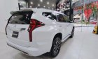 Mitsubishi Pajero Sport 2022 - Xe màu trắng, giá 1 tỷ 130 tr