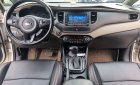 Kia Rondo 2017 - Cần bán xe ít sử dụng, giá tốt 480tr + tặng gói chăm sóc xe miễn phí 1 năm