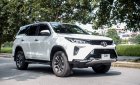 Toyota Fortuner 2021 - Xe màu trắng, nhập khẩu