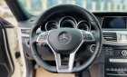 Mercedes-Benz E200 2015 - Bán xe màu trắng siêu mới, biển số Hà Nội. Hỗ trợ ngân hàng 70%