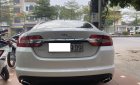 Jaguar XF 2012 - Màu trắng Ngọc Trinh