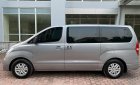 Hyundai Starex 2015 - Màu bạc số sàn