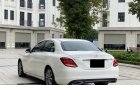 Mercedes-Benz 2018 - Ngoại thất trắng - Đầy đủ trang bị