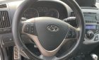 Hyundai i30 2010 - Xe màu trắng, 325 triệu