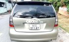 Mitsubishi Grandis 2005 - Xe màu bạc giá cạnh tranh