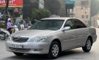 Toyota Camry 2003 - Màu ghi hồng