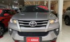 Toyota Fortuner 2018 - Xe màu bạc số sàn