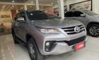 Toyota Fortuner 2018 - Xe màu bạc số sàn