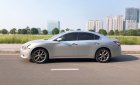 Nissan Maxima 2011 - Bán ô tô Nissan Maxima đời 2011 xe gia đình giá 525tr