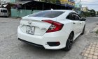 Honda Civic 2017 - Cần bán gấp xe giá 655tr