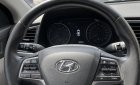 Hyundai Elantra 2016 - Cần bán gấp xe màu trắng